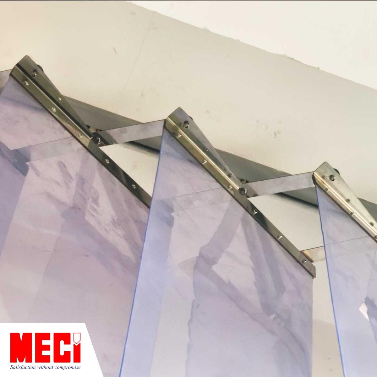 Cận cảnh các nếp xếp xoay của rèm nhựa pvc