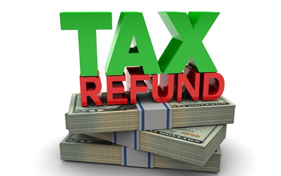 3 cọc tiền và chữ tax refund 