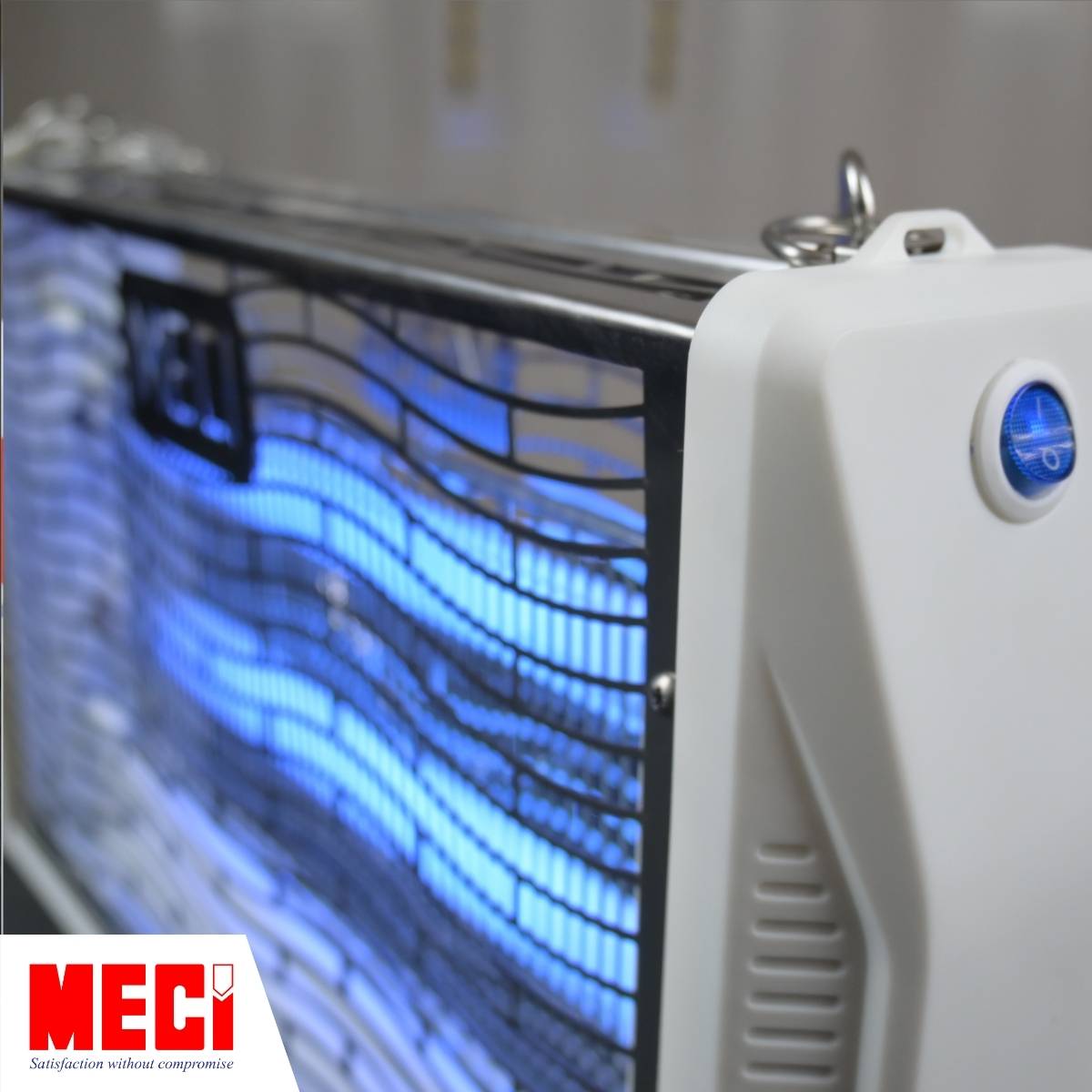 Đèn côn trùng MECI đang hoạt động