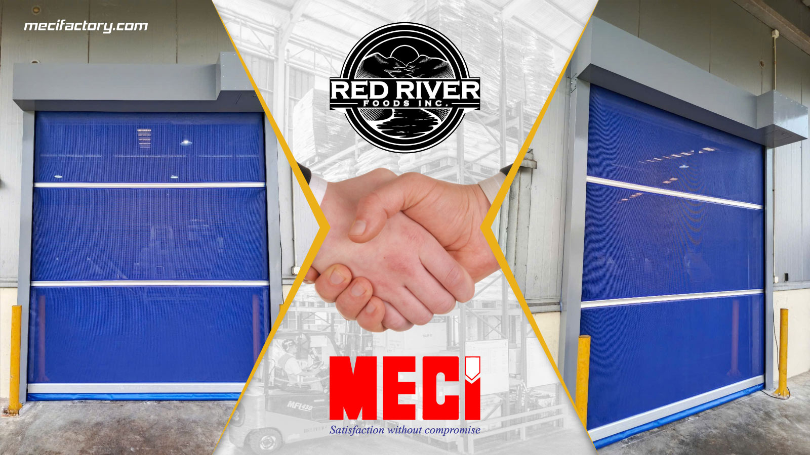 Hình ảnh hai cửa cuốn chậm dạng lưới hai bên và logo MECI& Red River Foods